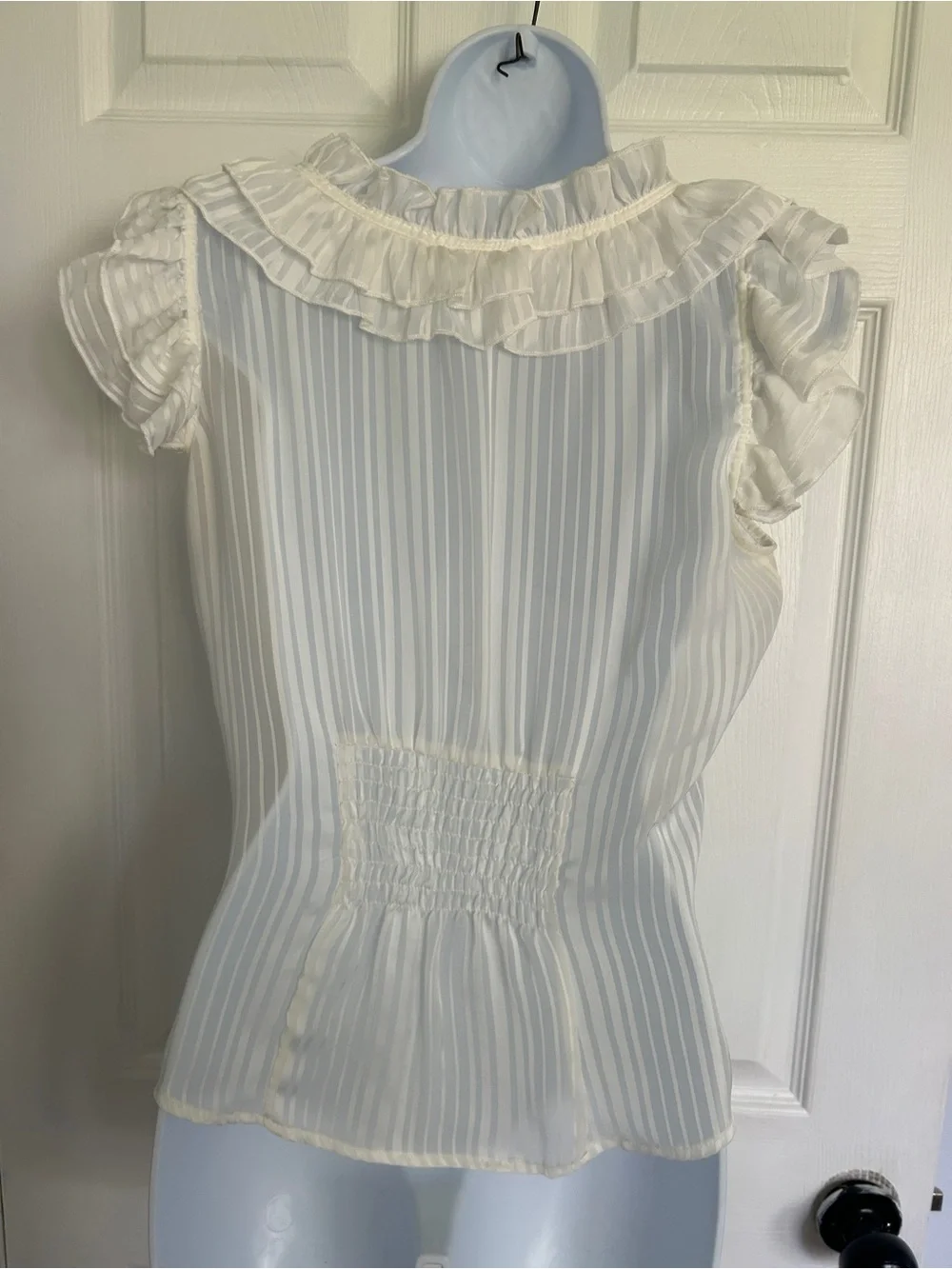 Romeo & Juliet Couture Cream Ruffled Tie-Front Blouse - Picture 6 of 6